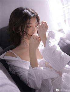 爱上阿吉·卡勒