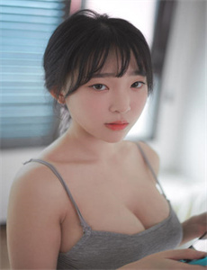 打扑克牌的剧烈运动视频
